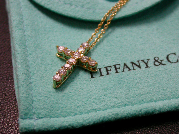 【来店買取】TIFFANY＆CO.ティファニー K18YG クロス ダイヤモンドネックレスの買取 | 貴金属・ダイヤモンド・ブランド品買取専門