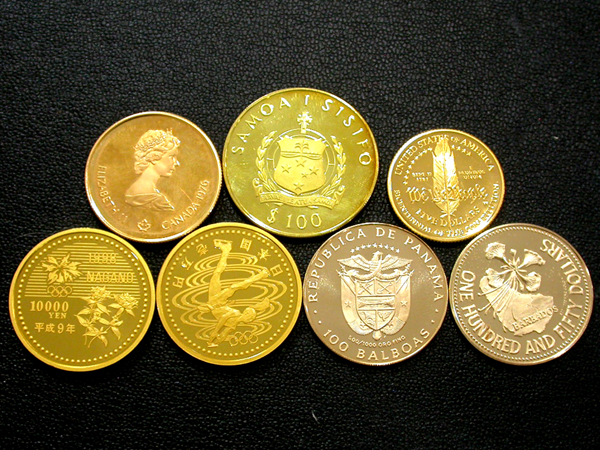 【来店買取】国内・海外金貨の買取・Reverse Of 1976 Canadian Gold Proof 100 Dollars ・SAMOA
