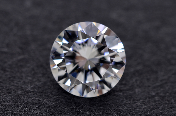 【来店買取】0.389ct ダイヤモンドの買取 | 貴金属・ダイヤモンド・ブランド品買取専門店バイセラジャパン