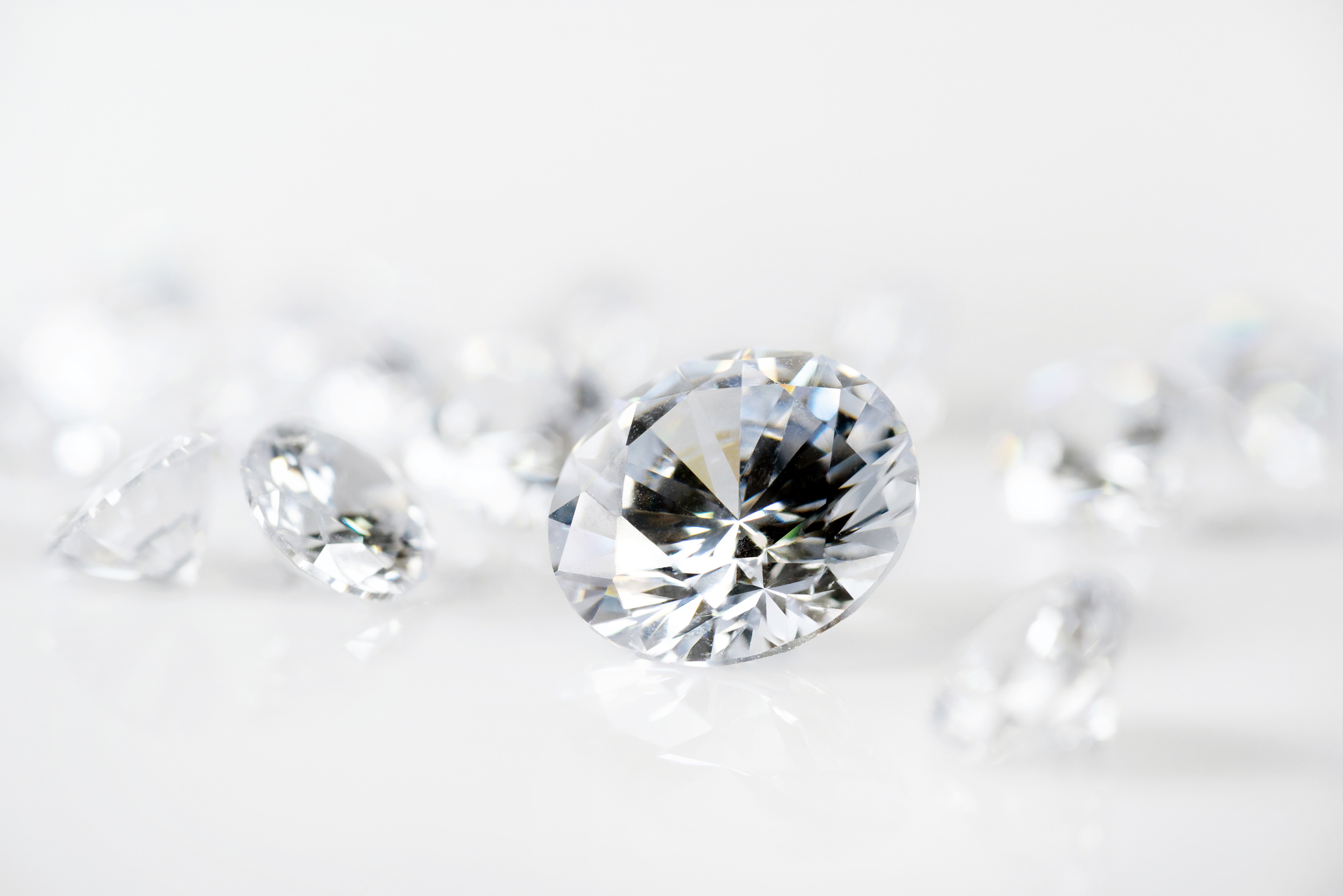 4月の誕生石「ダイヤモンド」の魅力＆歴史｜高価買取の3つのコツとは？